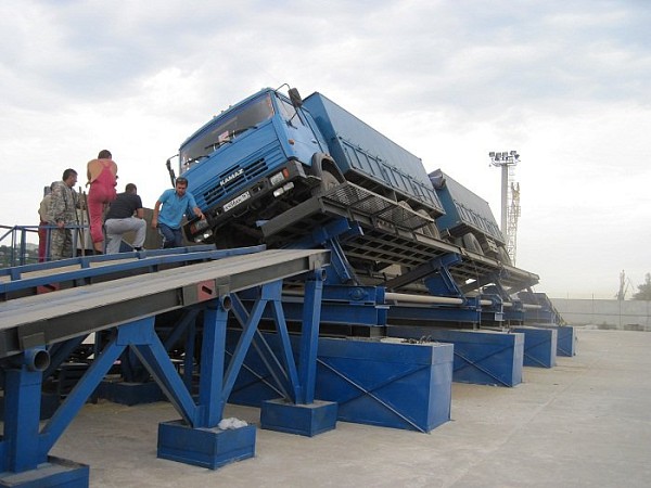 Мобильный зерноперегрузочный комплекс - КМЗ